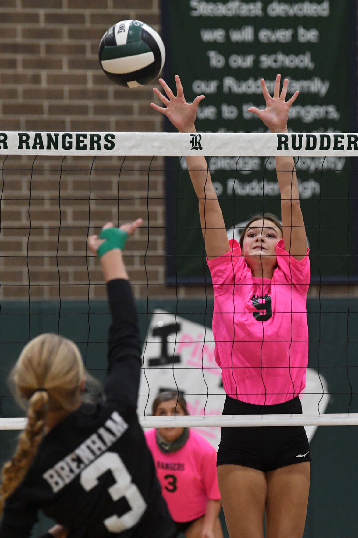 Rudder vs. Brenham volleyball